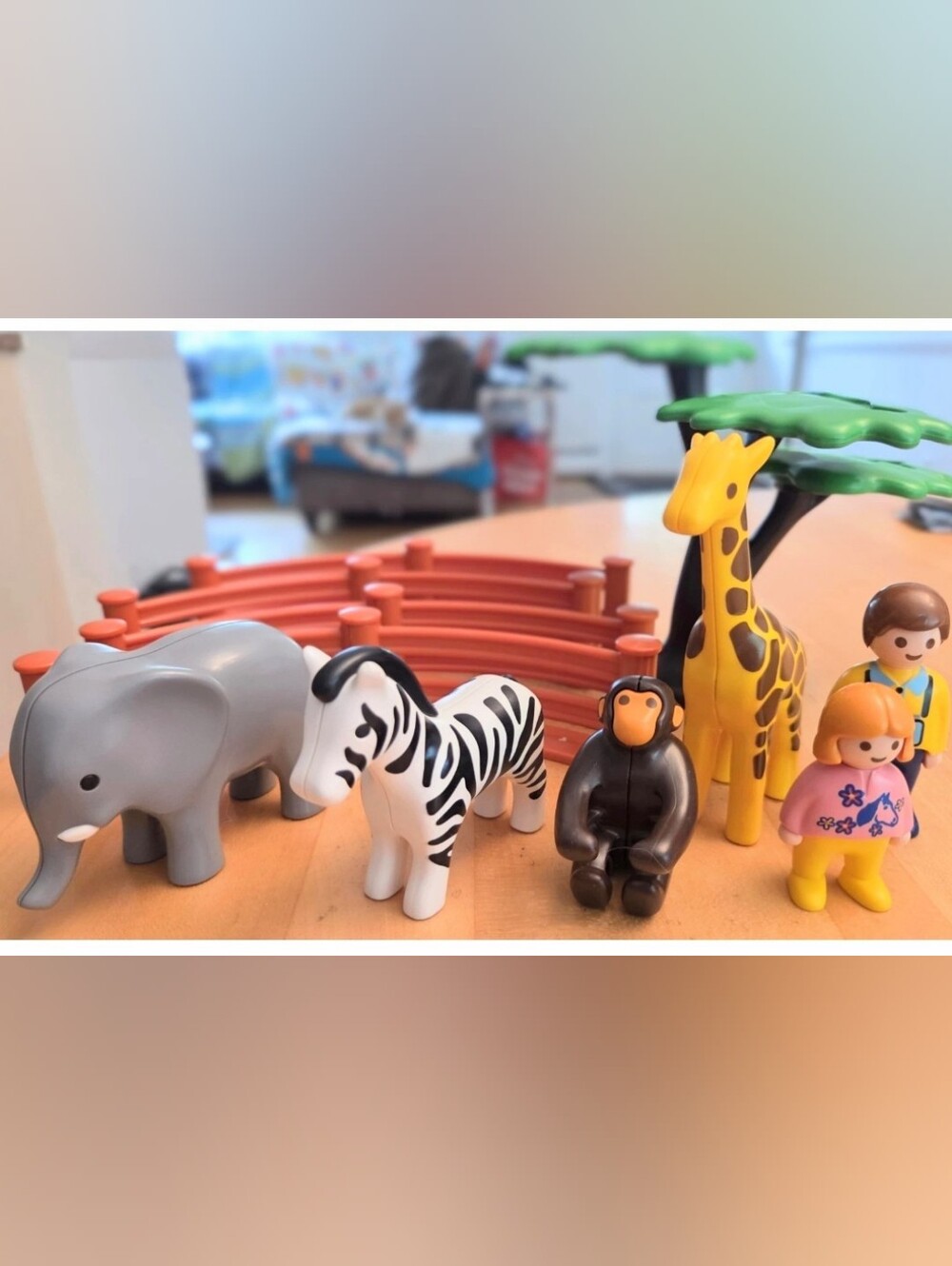 Playmobil 1.2.3 6742 ZOO Chimpanzee Giraffe Zebra Elephant Dad Girl Kid  Set
